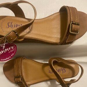 Shimmer EDL Women Size: 8 COGNAC DISTRESS SM Wedges
